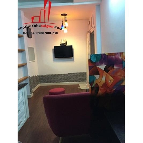 cho thuê nhà quận phú nhuận đường huỳnh văn bánh , giá cho thuê:10tr/tháng