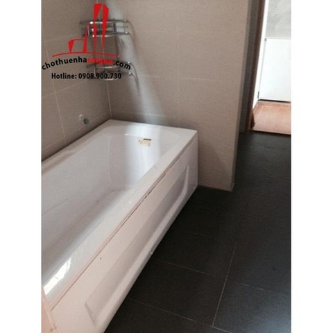 cho thuê biệt thự khu combound có sân vườn phường thảo điền quận 2, giá cho thuê:1600$/tháng