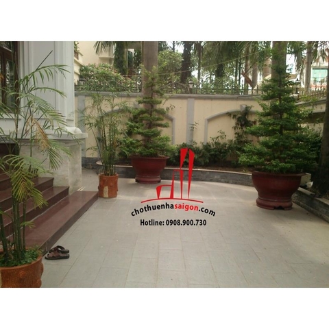 Cho thuê biệt thự Quận 2 - Trần Não, giá 2500$
