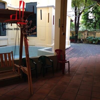 cho thuê biệt thự sân vườn kiểu pháp quận 3, đường trần quốc thảo , giá cho thuê:7000$/tháng