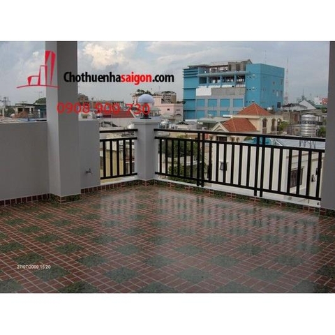 cho thuê nhà quận 3, đường lý chính thắng giá 2500$/thương lượng