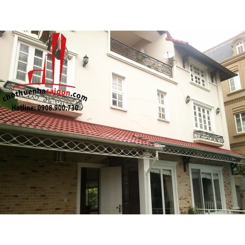 Cho thuê Villa Quận 2, khu compound Thảo Điền, giá 5000$
