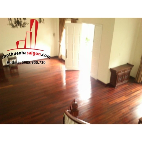 Cho thuê Villa Quận 2, khu compound Thảo Điền, giá 5000$