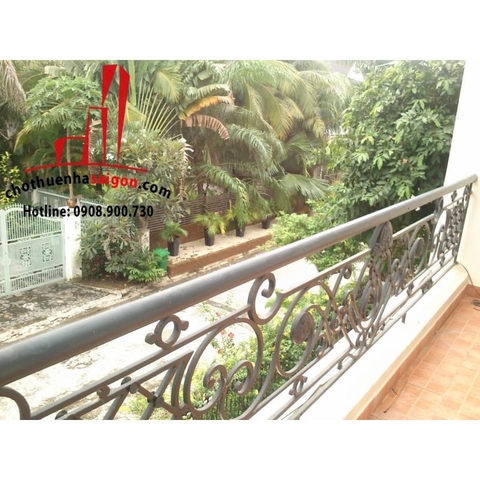 Cho thuê Villa Quận 2, khu compound Thảo Điền, giá 5000$