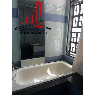 Cho thuê Villa Quận Phú Nhuận, đường Trần Cao Vân. Giá : 1.600 usd/ tháng.