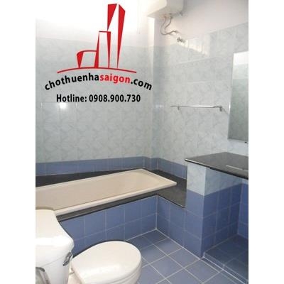Cho thuê Villa Quận Phú Nhuận, đường Trần Cao Vân. Giá : 1.600 usd/ tháng.