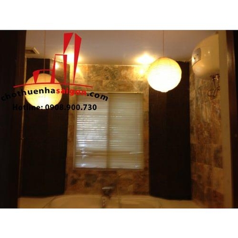 cho thuê nhà quận bình thạnh, đường nguyễn cửu vân giá 1600$