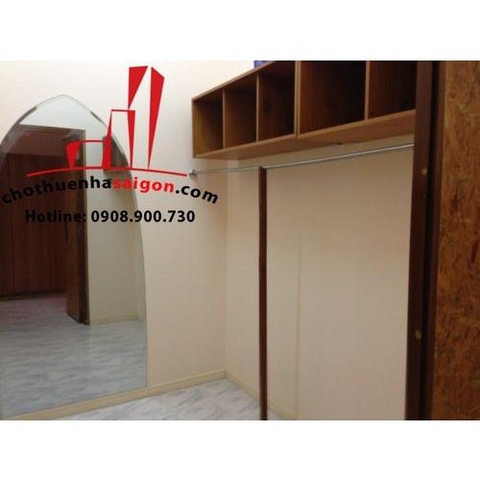 cho thuê nhà quận bình thạnh, đường nguyễn cửu vân giá 1600$