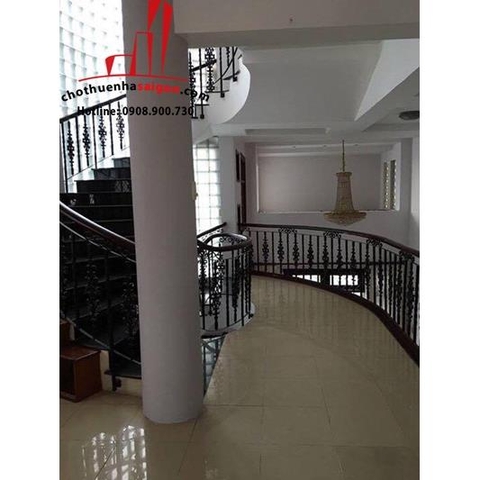 cho thuê villa khu combound khu biệt thự sát bờ sông đường nguyễn văn hưởng quận 2,