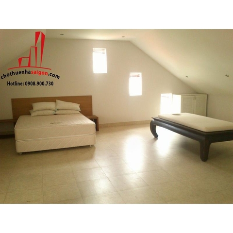 Cho thuê Biệt Thự phố tại Quận 2 khu Thảo Điền - giá 2500$