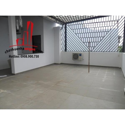 Cho thuê Villa Quận Bình Thạnh, hẻm rộng khu dân cư Bình Lợi. Giá : 24 triệu/tháng.