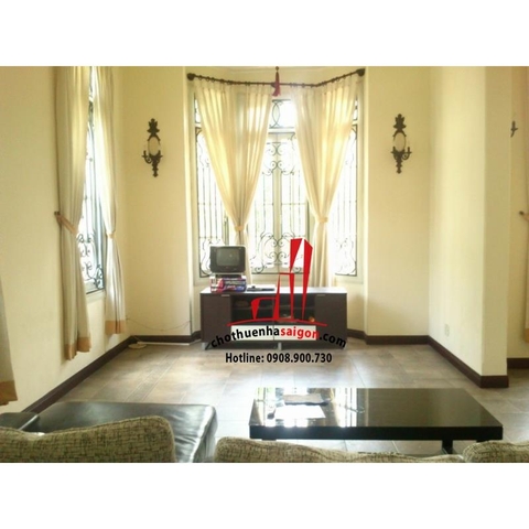 cho thuê biệt thự quận 2, biệt thự khu thảo điền có sân vườn, hồ bơi, giá 4000$