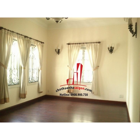 cho thuê biệt thự quận 2, biệt thự khu thảo điền có sân vườn, hồ bơi, giá 4000$