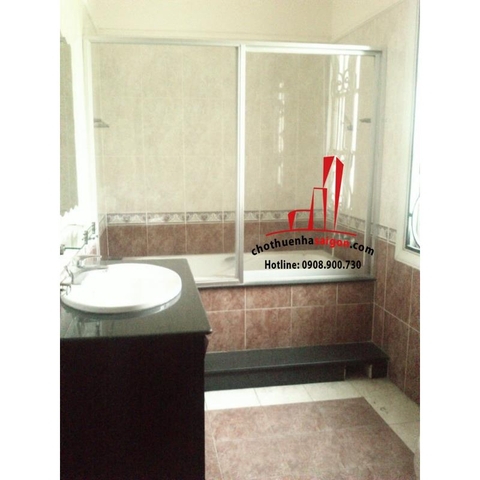 cho thuê biệt thự quận 2, biệt thự khu thảo điền có sân vườn, hồ bơi, giá 4000$