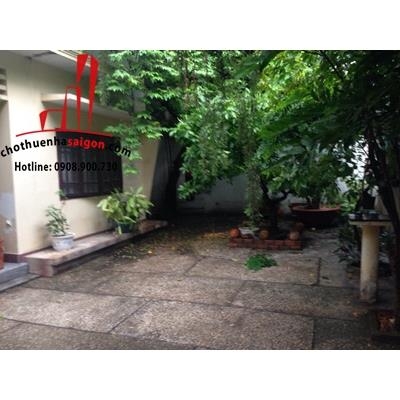 cần cho thuê biệt thự nguyên căn đường lê quang định , quận bình thạnh, giá cho thuê:50tr/tháng
