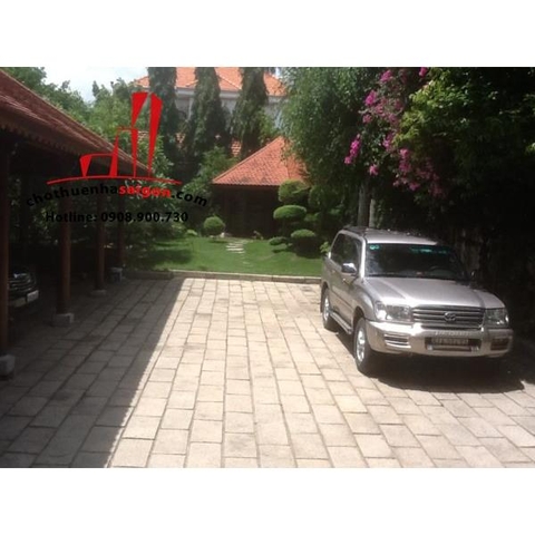 cho thuê biệt thự quận 2, khu biệt thự thảo điền giá 5000$