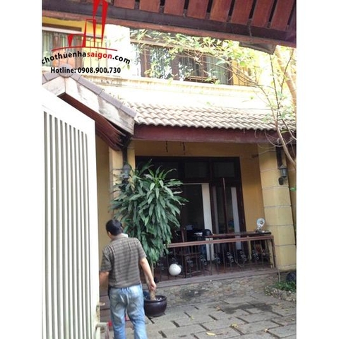 cần cho thuê biệt thự đường ngô tất tố ,quận bình thạnh, giá cho thuê:50r/tháng