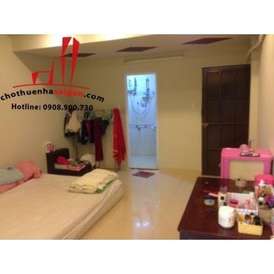 cần cho thuê nhà nguyên căn hẽm đường cô giang, phường cô giang, quận 1,giá cho thuê:15tr/tháng