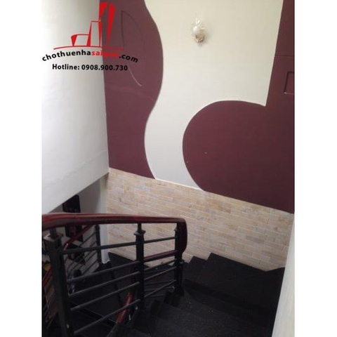 cần cho thuê nhà nguyên căn hẽm đường cô giang, phường cô giang, quận 1,giá cho thuê:15tr/tháng