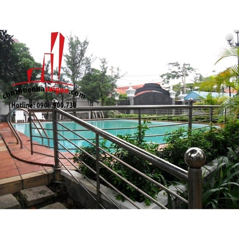 Cho thuê Villa Quận 2, khu Thảo Điền, giá 1500$