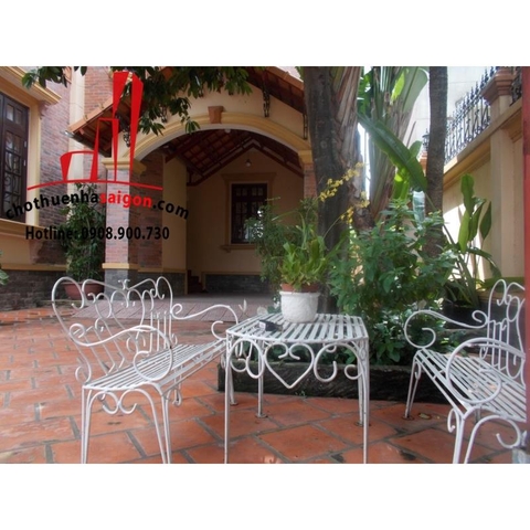 Cho thuê Villa Quận 2, khu Thảo Điền, giá 4000$