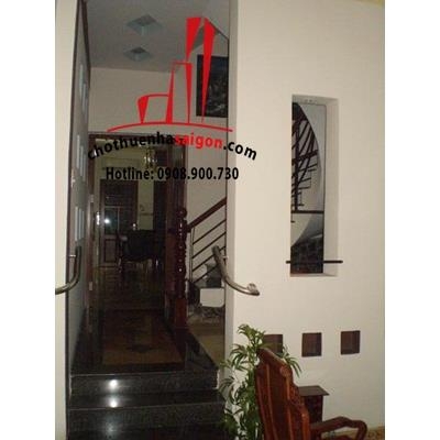 Cho thuê nhà quận Tân Bình, hẻm xe hơi đường Nguyễn Đình Khơi, khu khách sạn Đệ Nhất, quận Tân Bình, Giá: 27 Triệu