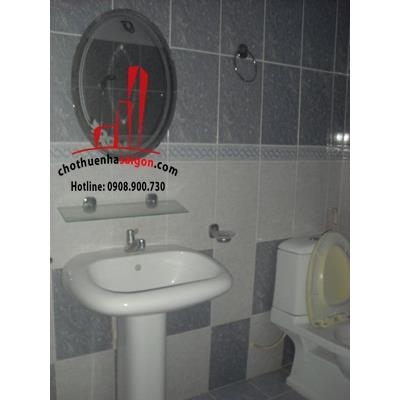 Cho thuê nhà quận Tân Bình, đường nội bộ khu Bầu Cát, quận Tân Bình, Giá: 1400 USD