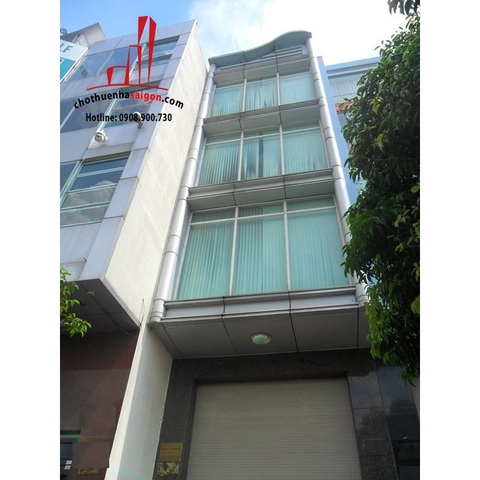 Cho thuê nhà Quận Bình Thạnh, mặt tiền đường Nguyễn Hữu Cảnh. Giá : 2.000 usd/tháng.