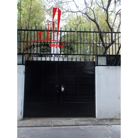 Cho thuê nhà quận Tân Bình, hẻm đường nội bộ khu sân bay, phường 4, quận Tân Bình, Giá: 900 USD