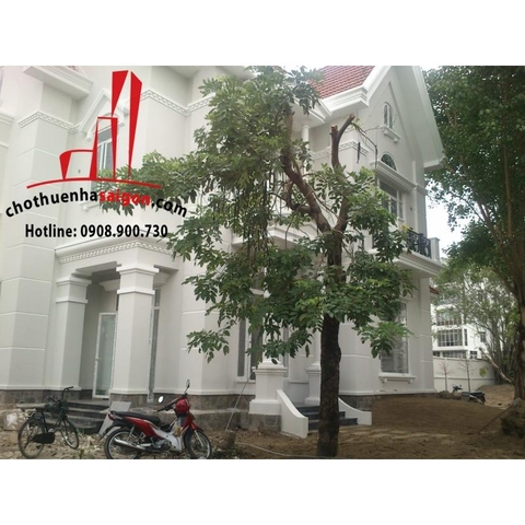 Cho thuê villa mặt tiền đường Nguyễn Văn Hưởng - Quận 2