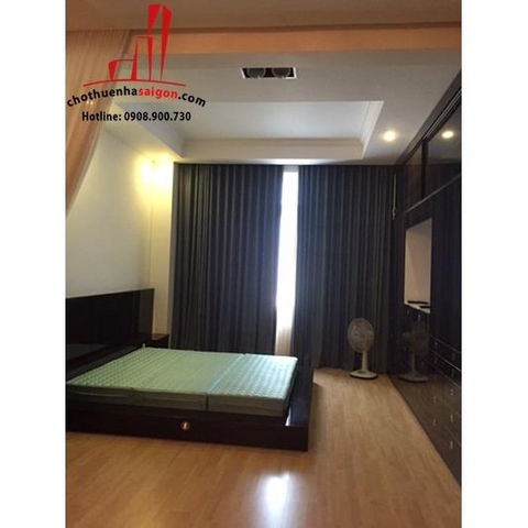 cho thuê căn hộ Serviced Apartmen quận 1, đường nguyễn đình chiểu căn penthouses giá cho thuê:900$/tháng