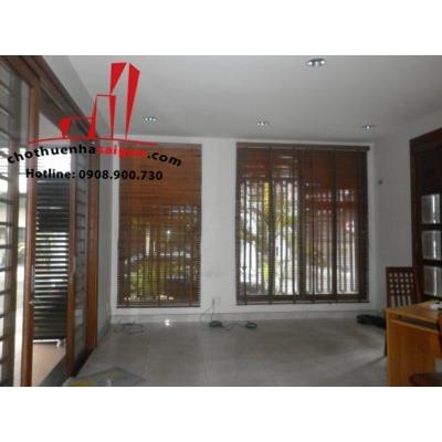 cho thuê nhà nguyên căn góc 2 mặt tiền đường đoàn thị điểm, quận phú nhuận