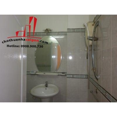 cho thuê nhà nguyên căn góc 2 mặt tiền đường đoàn thị điểm, quận phú nhuận