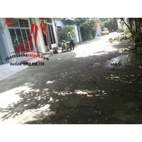 Cho thuê nhà Quận Bình Thạnh,hẻm xe hơi đường D1. Giá : 15 triệu/tháng.