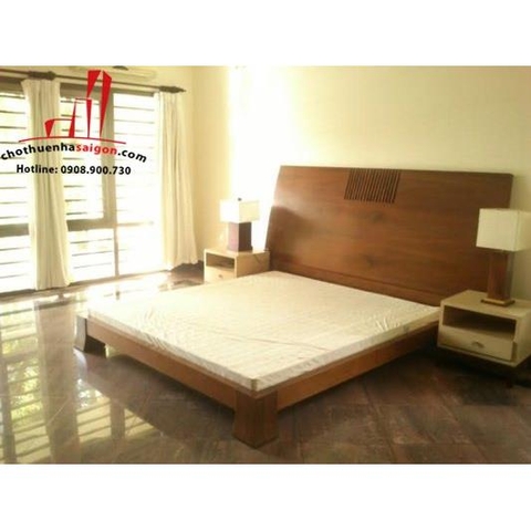 cần cho thuê biệt thự sân vườn quận 2, đường nguyễn văn hưởng giá cho thuê:3500$/tháng