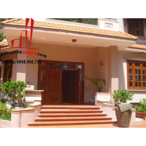 Cho thuê Villa Quận 2, khu Thảo Điền, giá 4000$