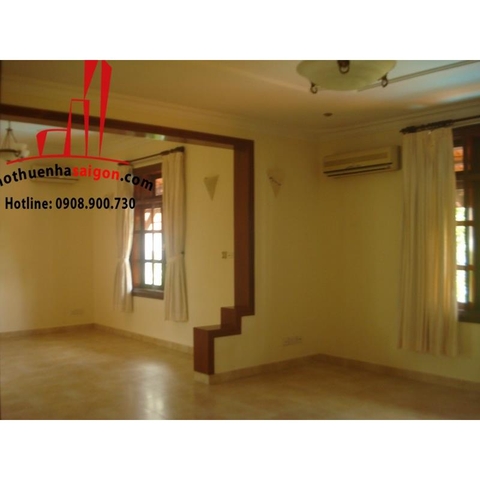 Cho thuê Villa Quận 2, khu Thảo Điền, giá 4000$
