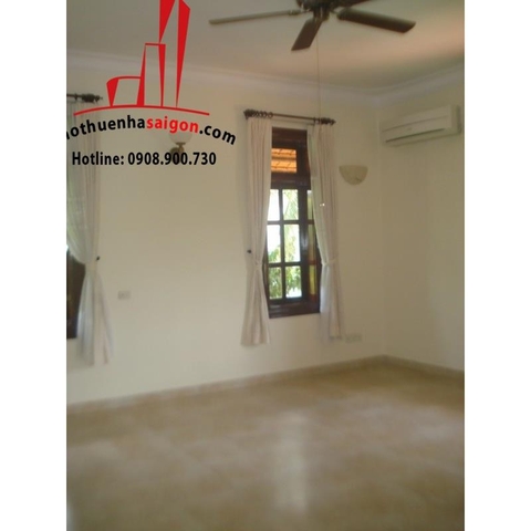 Cho thuê Villa Quận 2, khu Thảo Điền, giá 4000$