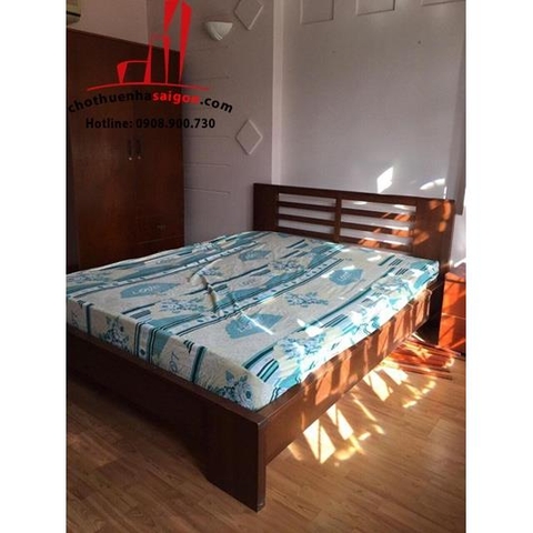 cho thuê villa nguyên căn đường 61 phường thảo điền quận 2, giá cho thuê:1800$/tháng
