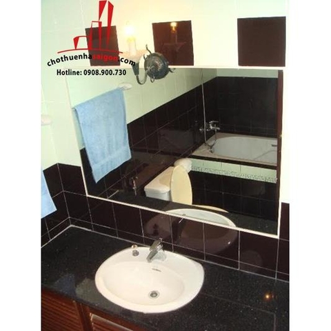 bán hoặc cho thuê biệt thự đường huỳnh văn bánh quận phú nhuận, giá cho thuê:3500$/tháng