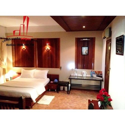 bán hoặc cho thuê biệt thự đường huỳnh văn bánh quận phú nhuận, giá cho thuê:3500$/tháng