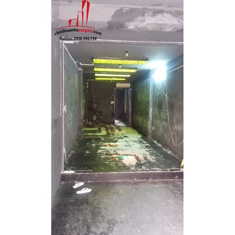 cần cho thuê nhà nguyên căn mặt tiền đường bùi viên quận 1, giá cho thuê:2400$/tháng
