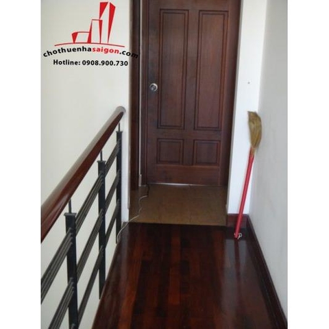 cho thuê nhà nguyên căn hẽm đường nguyễn thị minh khai quận 1, khu tây, gần đài truyền hình