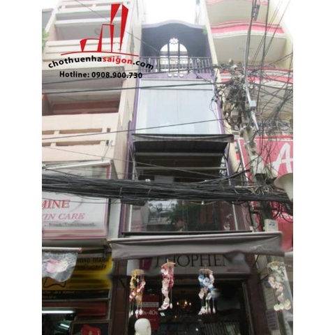 cho thuê nhà nguyên căn mặt tiền đường đề thám , quận 1 giá 2300$/tháng