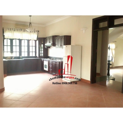 cho thuê biệt thự quận 2, khu biệt thự thảo điền giá 2500$