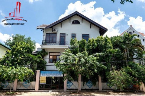 cho thuê villa nguyễn văn hưởng thảo điền quận2 , giá cho thuê:140tr/tháng