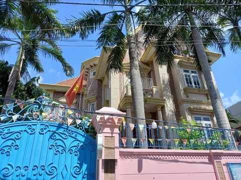 cho thuê biệt thự quận phú nhuận, đường hoàng văn thụ giá 5000$/tháng