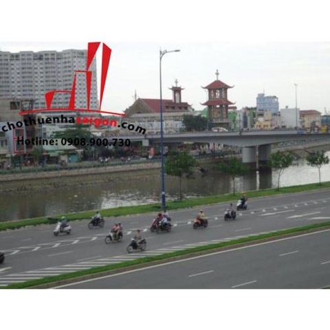 cho thuê nhà quận 1, mặt tiền đường võ văn kiệt giá 35tr/tháng