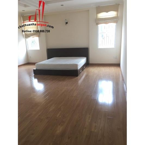 cho thuê biệt thự khu combound đường nguyễn văn hưởng quận 2, giá cho thuê:2400$/tháng