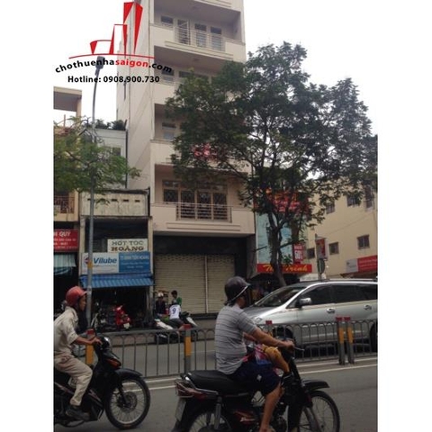 cho thuê tòa nhà mặt tiền đường đinh tiên hoàng, quận bình thạnh giá cho thuê:4000$/tháng